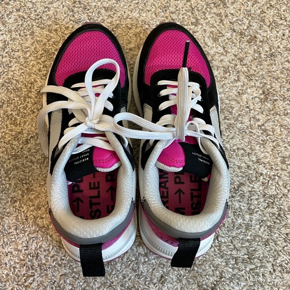 Municipal Origin Sneakers Shoes Size 7 / 7.5 Pink White Black - Picture 5 of 8